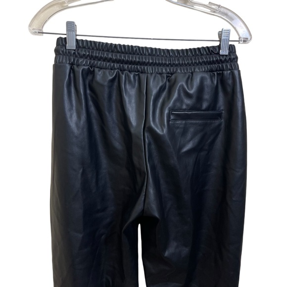 BCBGeneration Jogger in Black Size Small - Picture 7 of 10